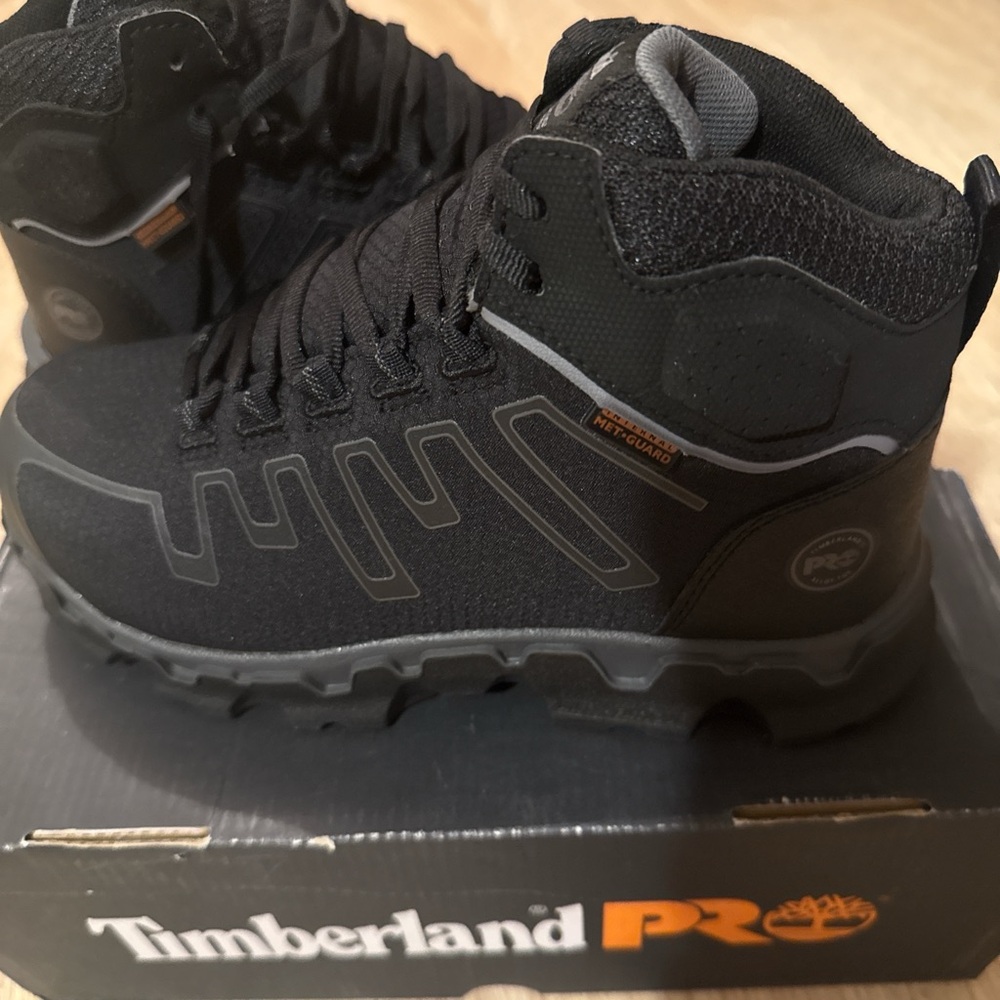 Timberland PRO Men's Black and Gray Boots